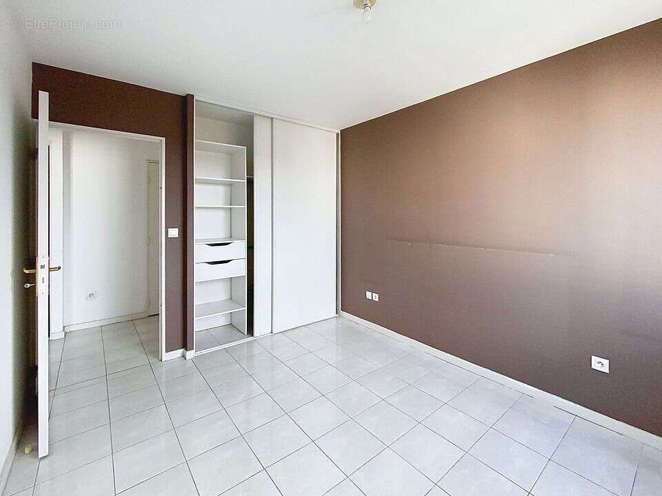 Appartement à LYON-8E