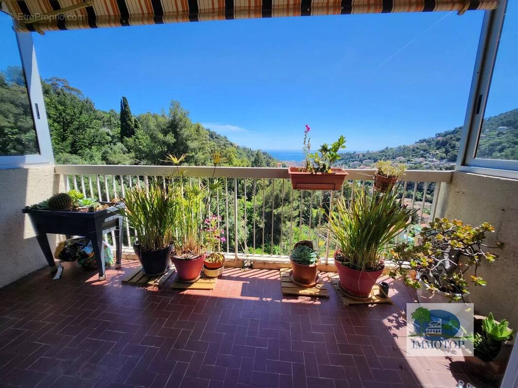 Appartement à MENTON