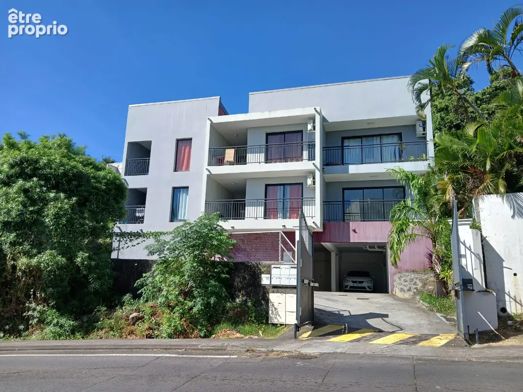 Immeuble à bellepierre st denis - 6 apt. t2 (loués) - photo 10