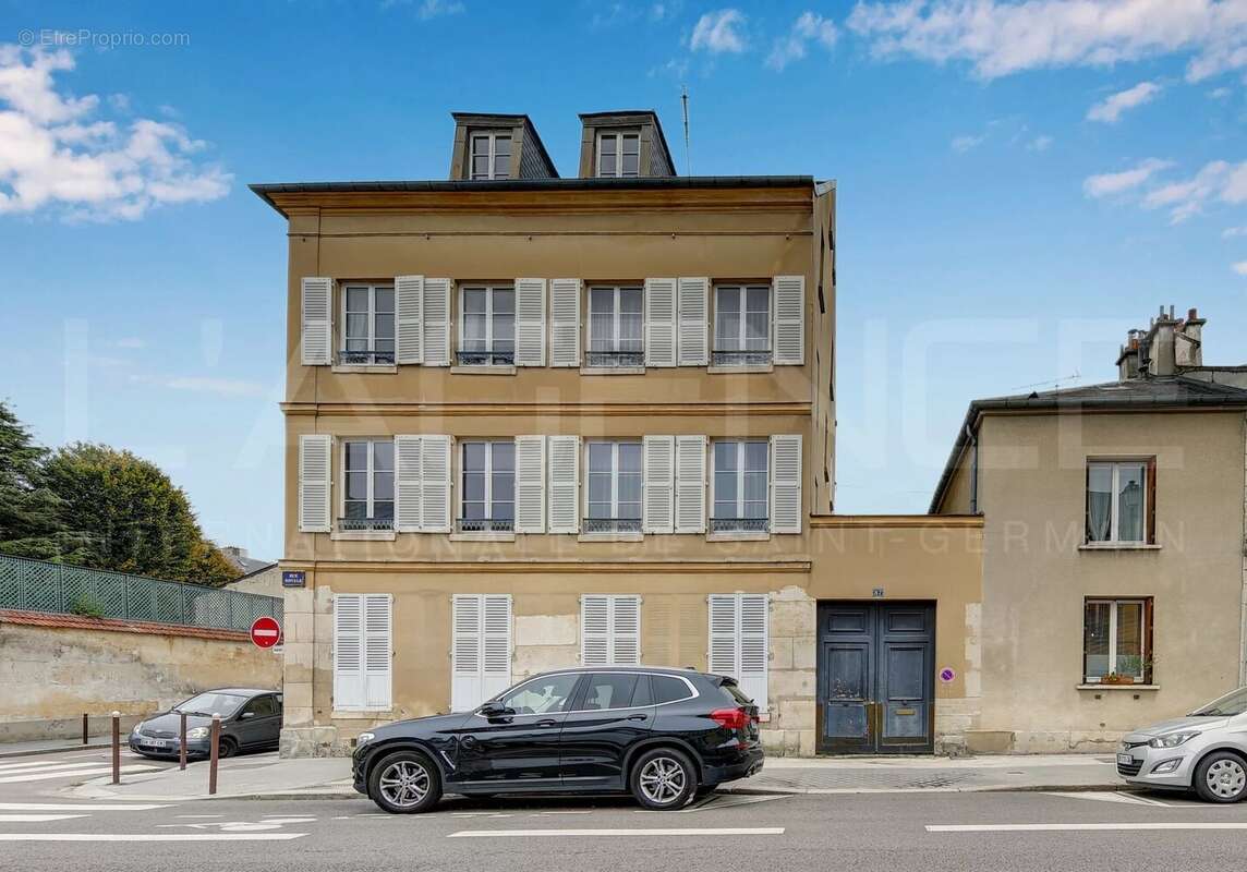 Appartement à VERSAILLES