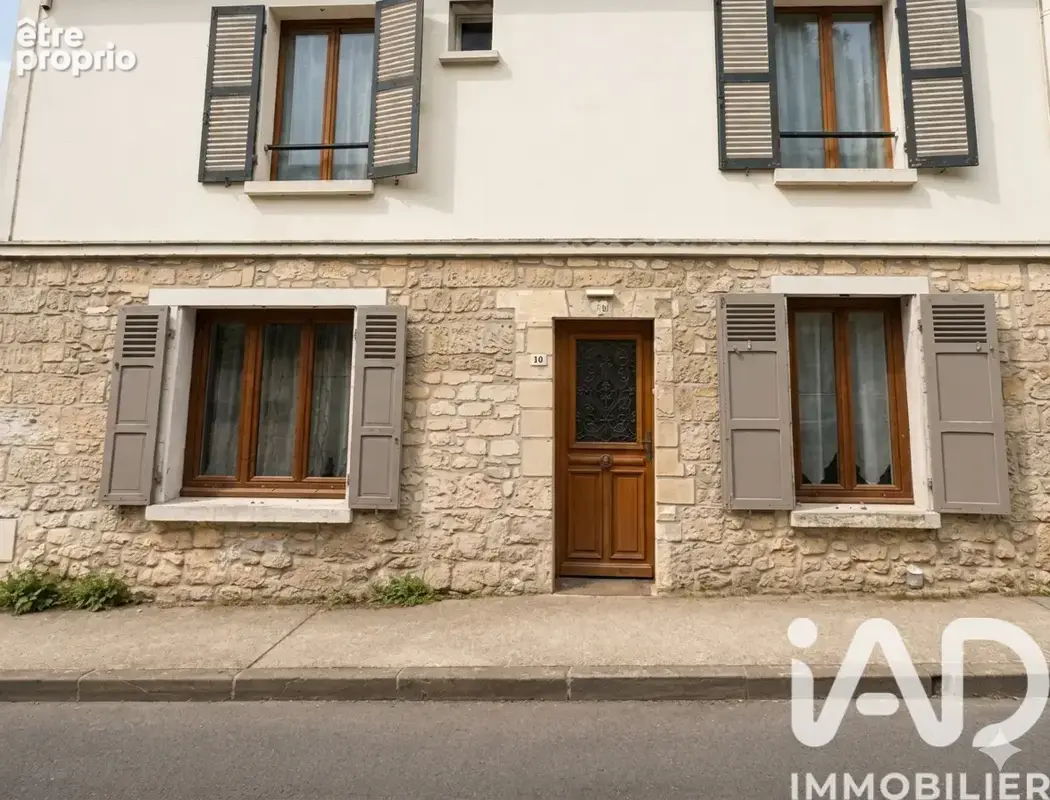 Photo 1 - Maison à CHARS