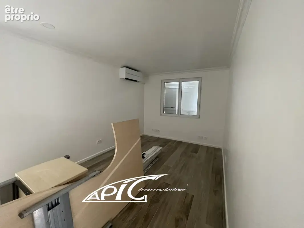 A saisir Le Saint LOUIS avec appartement - photo 4