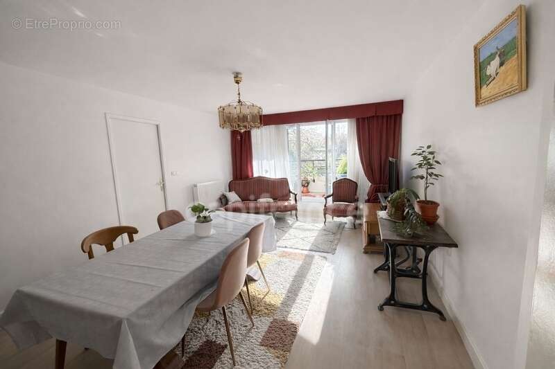 Appartement à BONDY