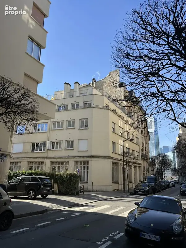 Commerce 776 m² à Neuilly-Sur-Seine  - photo 2