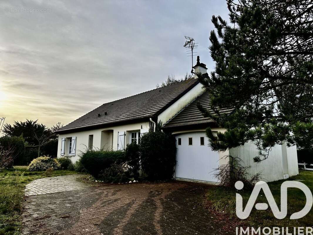 Photo 2 - Maison à AGON-COUTAINVILLE