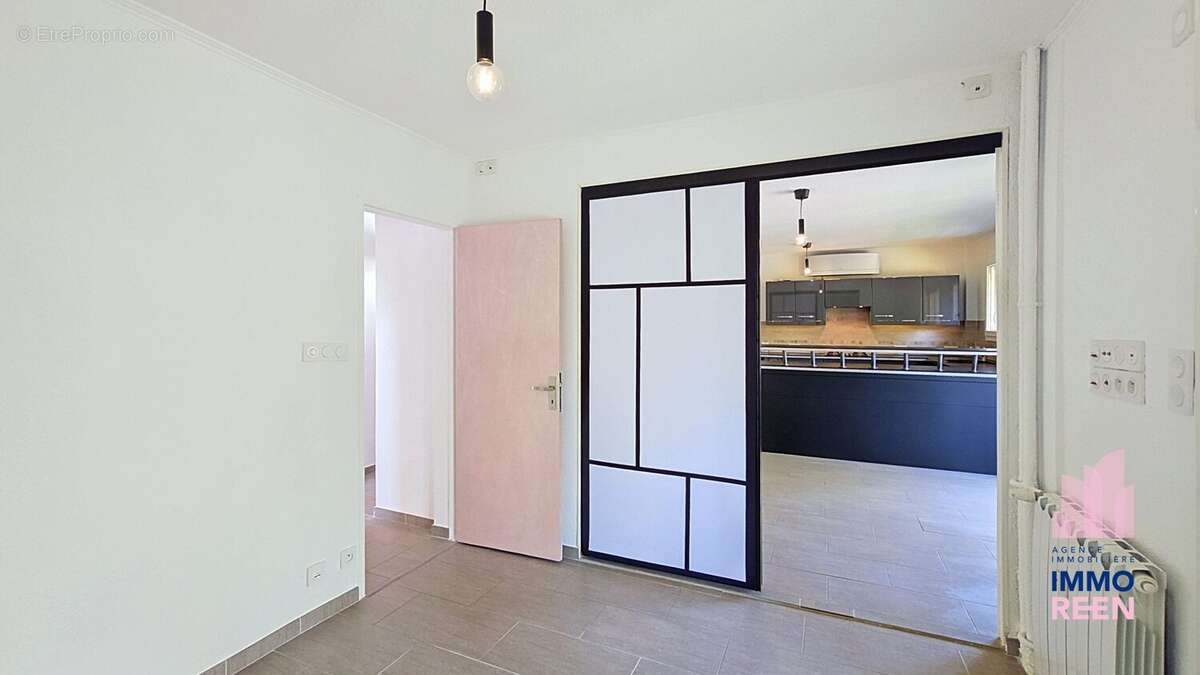 Appartement 59 m² à Toulon  - photo 3