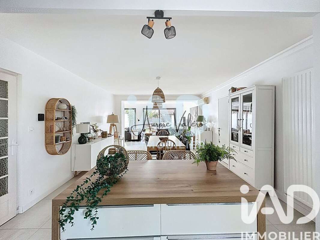 Photo 2 - Maison à VILLENAVE-D'ORNON