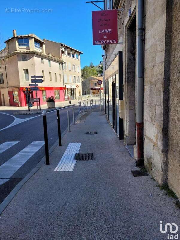 Photo 2 - Commerce à MANOSQUE