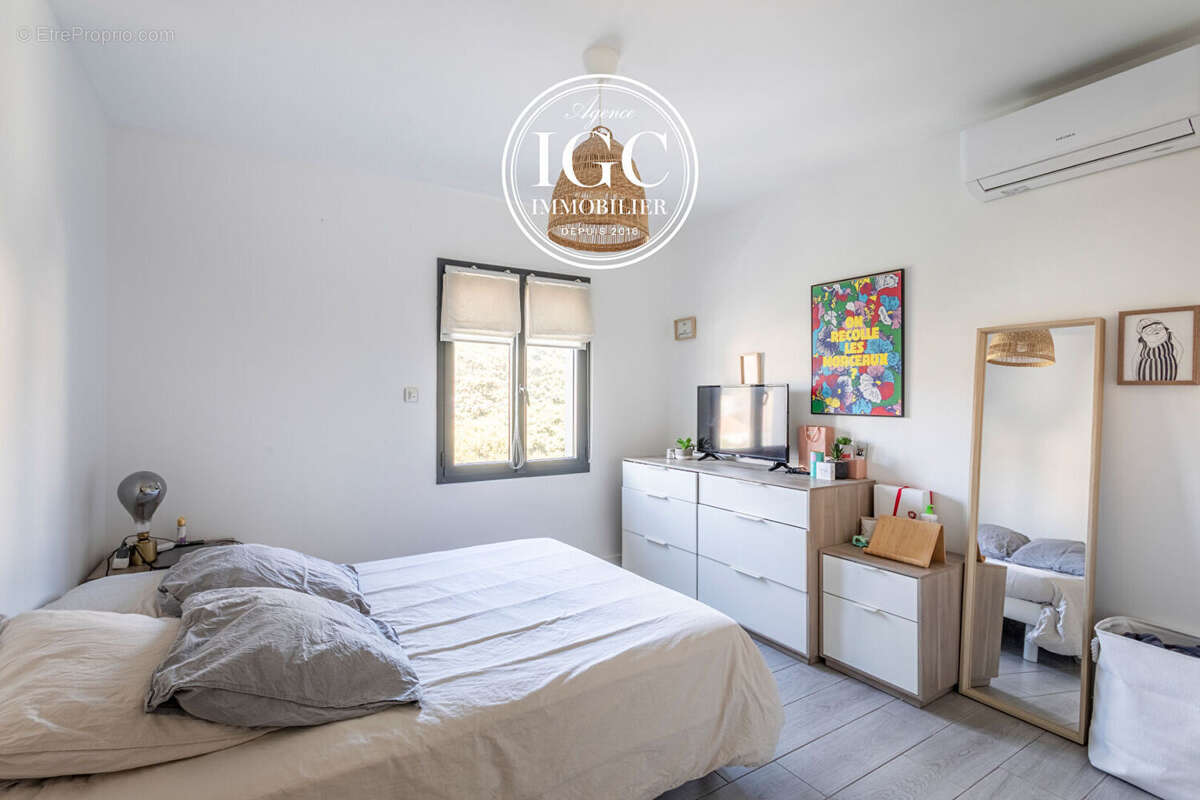 Maison à ENSUES-LA-REDONNE