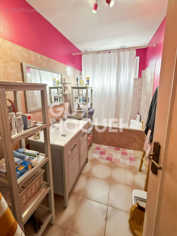 Maison à FONTENAY-TRESIGNY