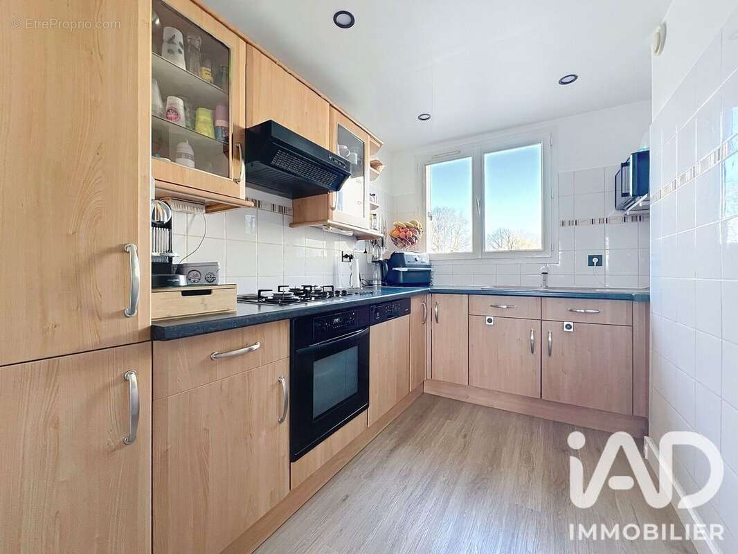 Photo 8 - Appartement à LE PLESSIS-TREVISE