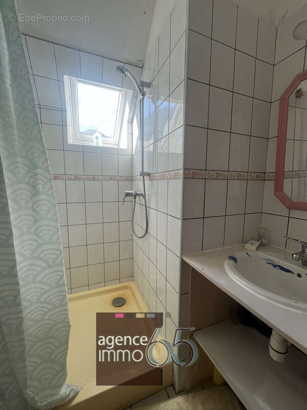 Maison à LUZ-SAINT-SAUVEUR