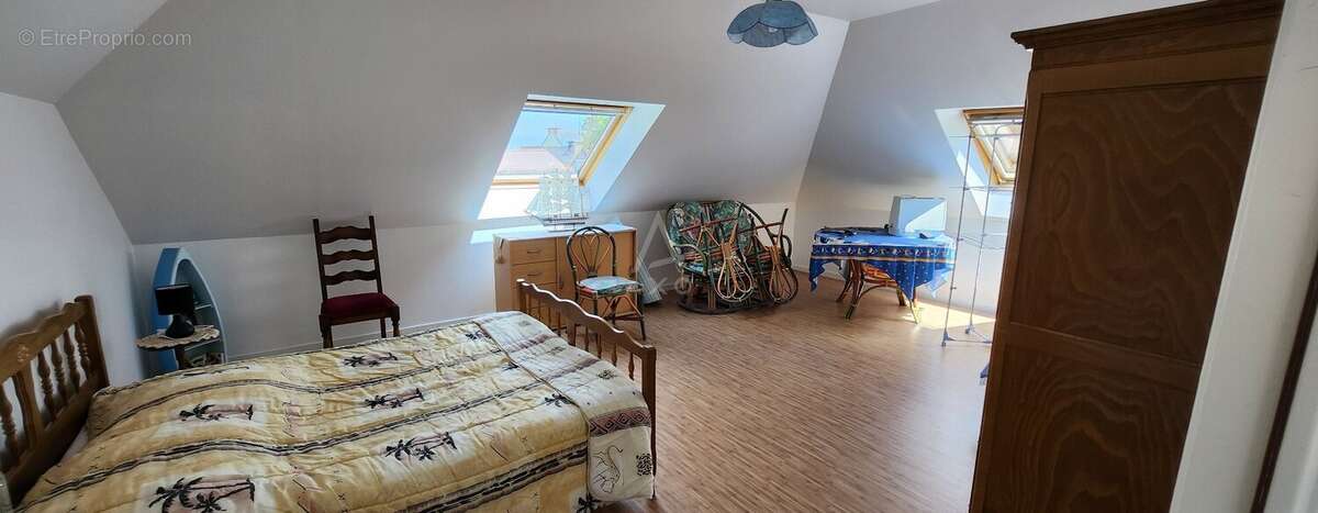 Maison à SAINT-JULIEN