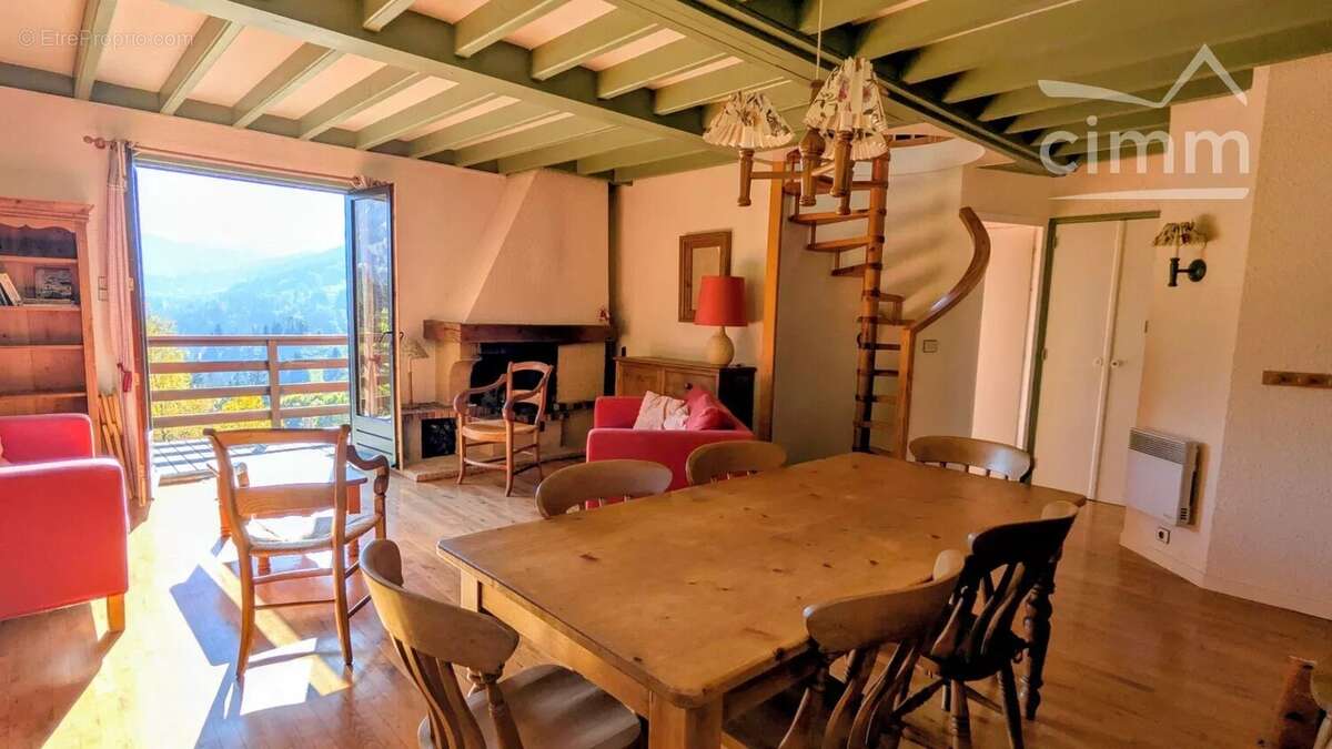 Maison à SAINT-PIERRE-DE-CHARTREUSE