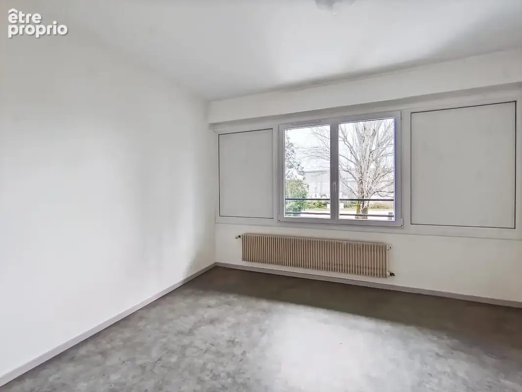 Appartement 3 pièces 63m² à rénover - THONON LES BAINS (74) - photo 4