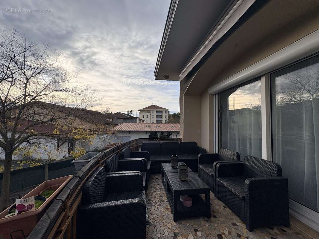 Maison à LA TOUR-DU-PIN