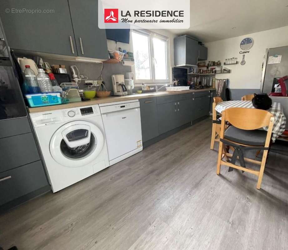 Maison à SARTROUVILLE