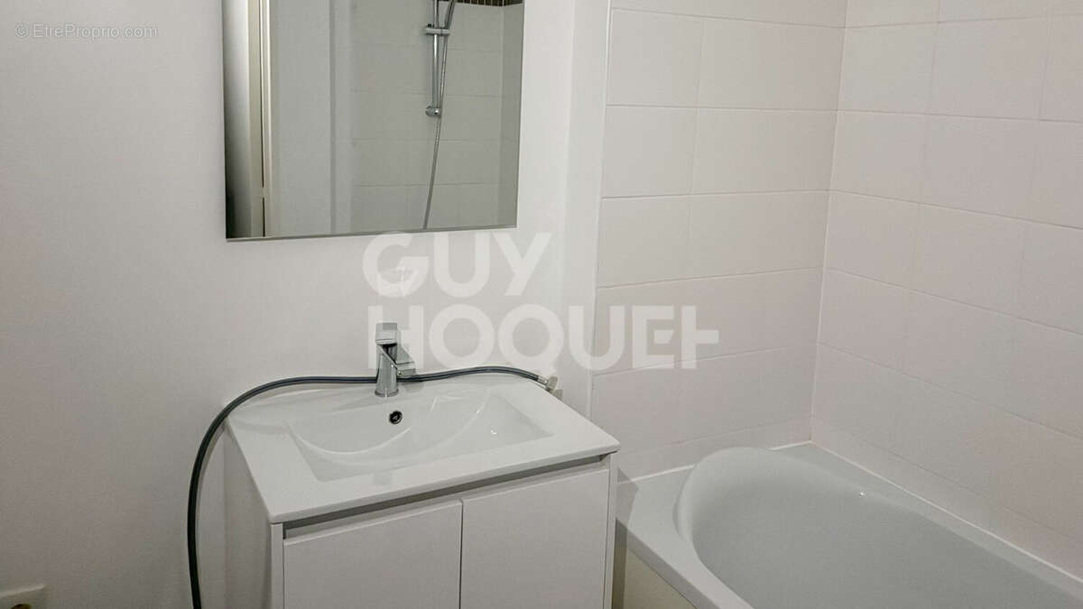 Appartement à NANTERRE