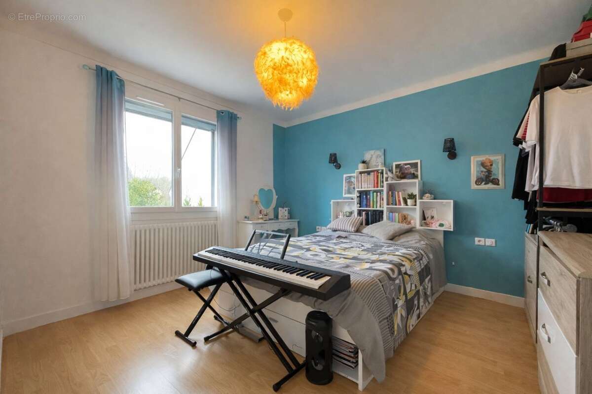 IA Chambre Ado - Maison à BRUNOY