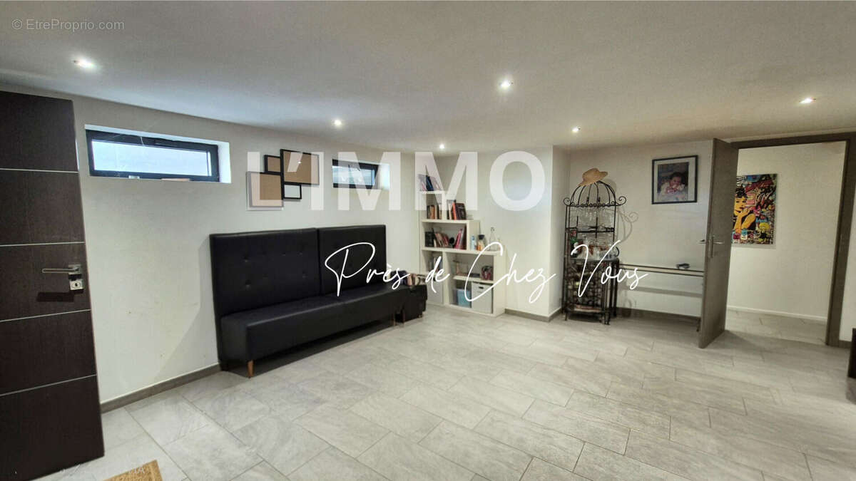 Maison à LA DESTROUSSE