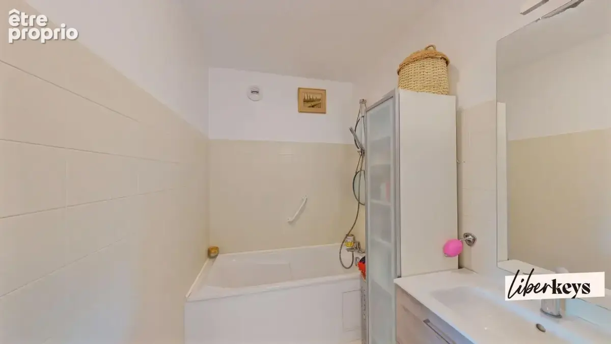 Appartement T4 hyper-centre avec box fermé - Thonon-les-Bains - photo 9