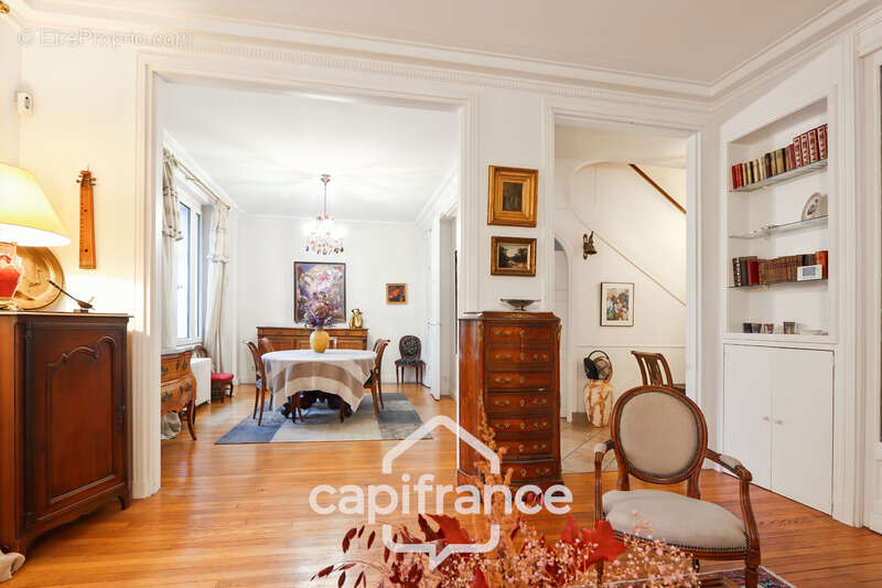 Maison à vendre 10 pièces SCEAUX (92) - photo 7