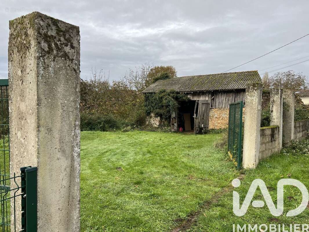 Photo 8 - Maison à COUHE