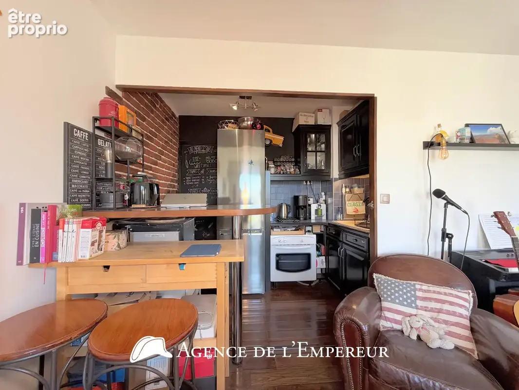 STUDIO (T1), 29,33 m2, dernier étage balcon, cave et parking. DPE D - photo 9