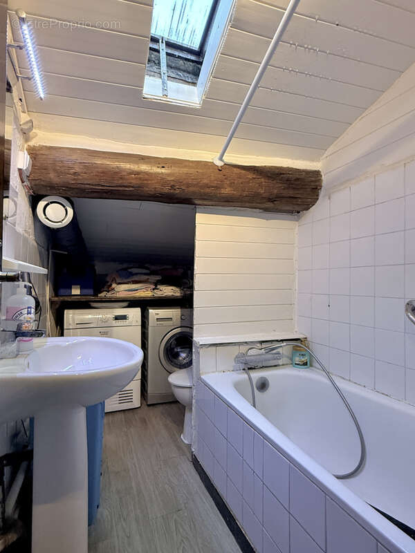 maison de village T5 - 4 chambres - photo 8