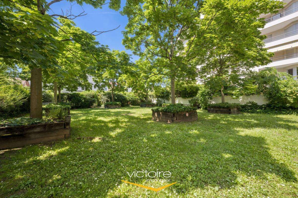 Appartement à LYON-8E