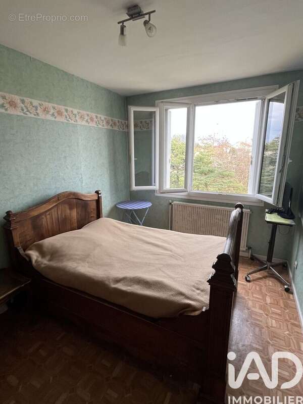 Photo 6 - Appartement à DECINES-CHARPIEU