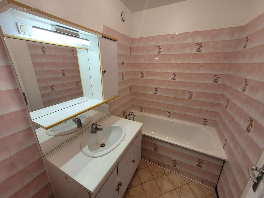 Appartement à TREMBLAY-EN-FRANCE