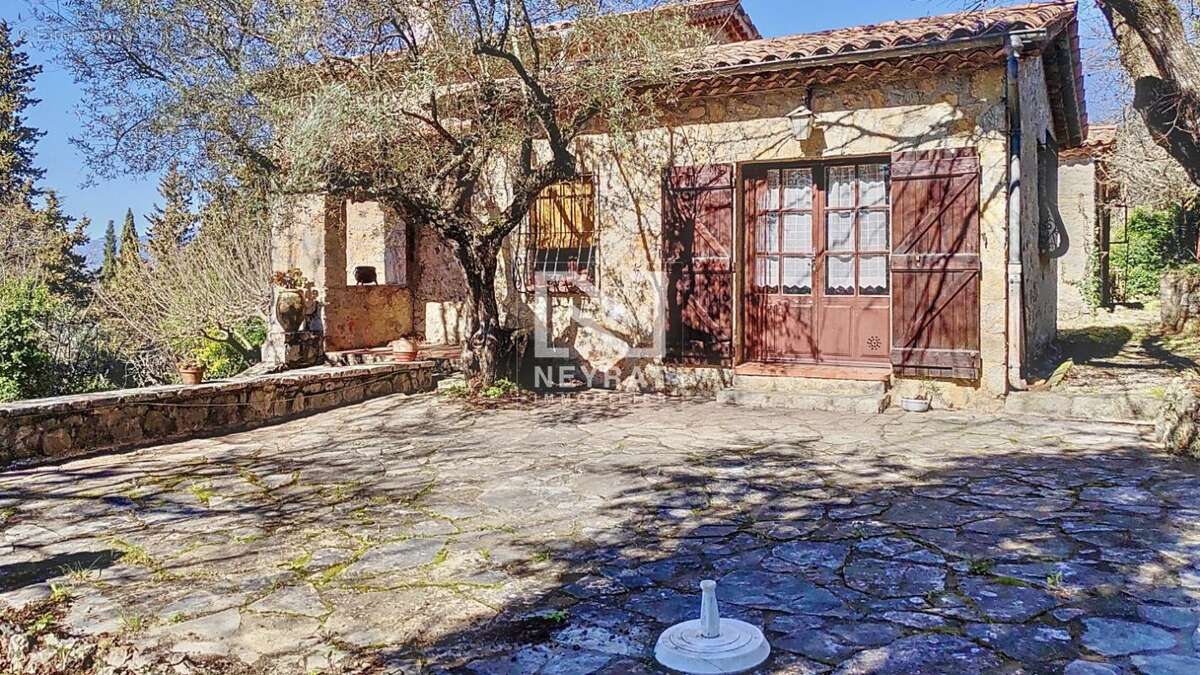 Maison à MONTAUROUX