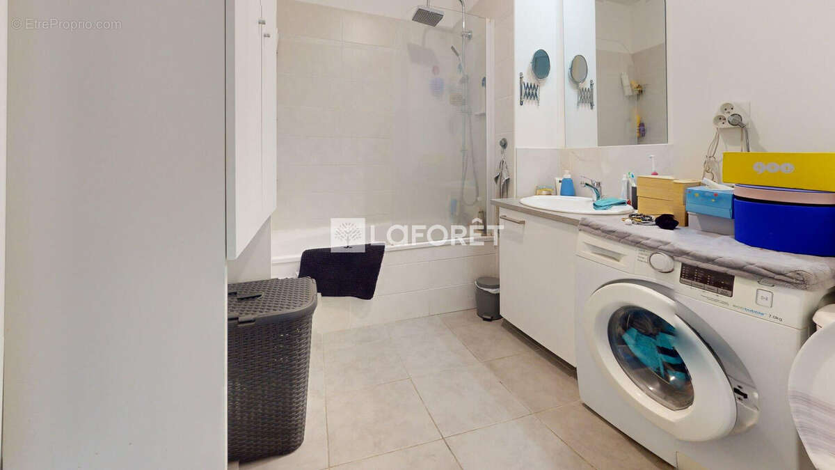 Appartement à MARSEILLE-13E