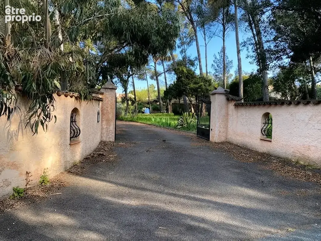 Maison à SAINT-RAPHAEL