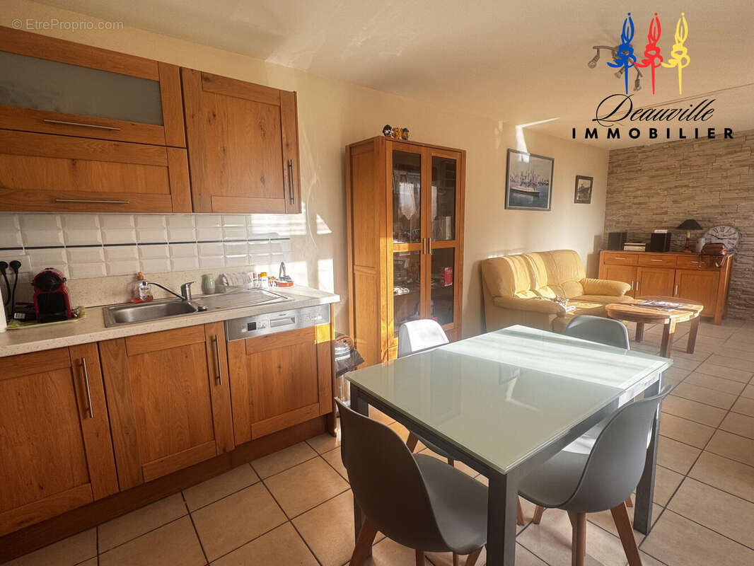 Maison à BLONVILLE-SUR-MER