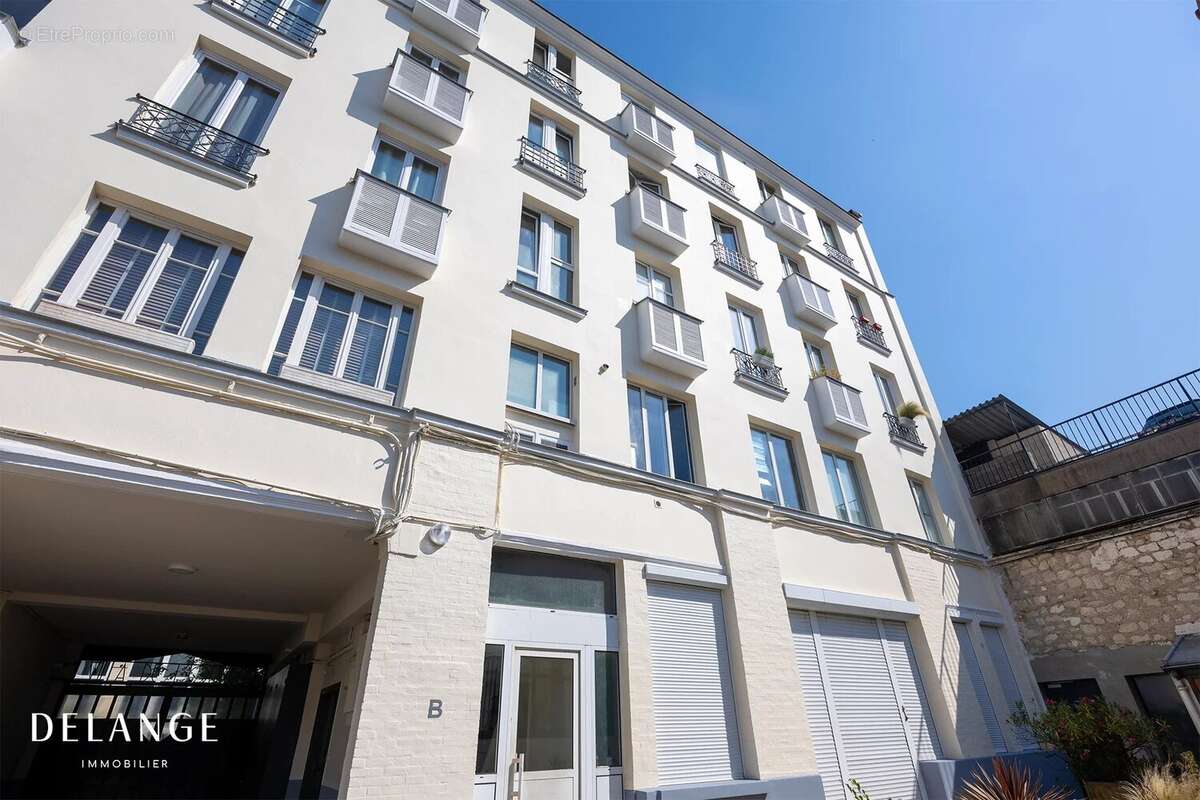 Appartement à PARIS-19E