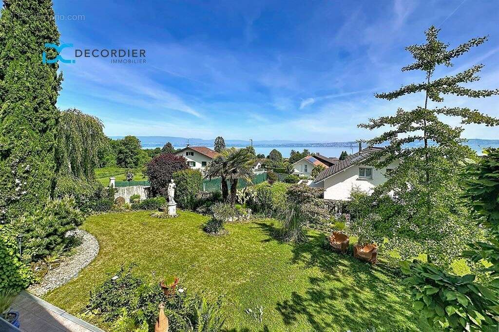 Maison à MAXILLY-SUR-LEMAN