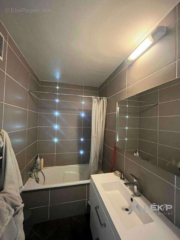 Appartement à RUEIL-MALMAISON