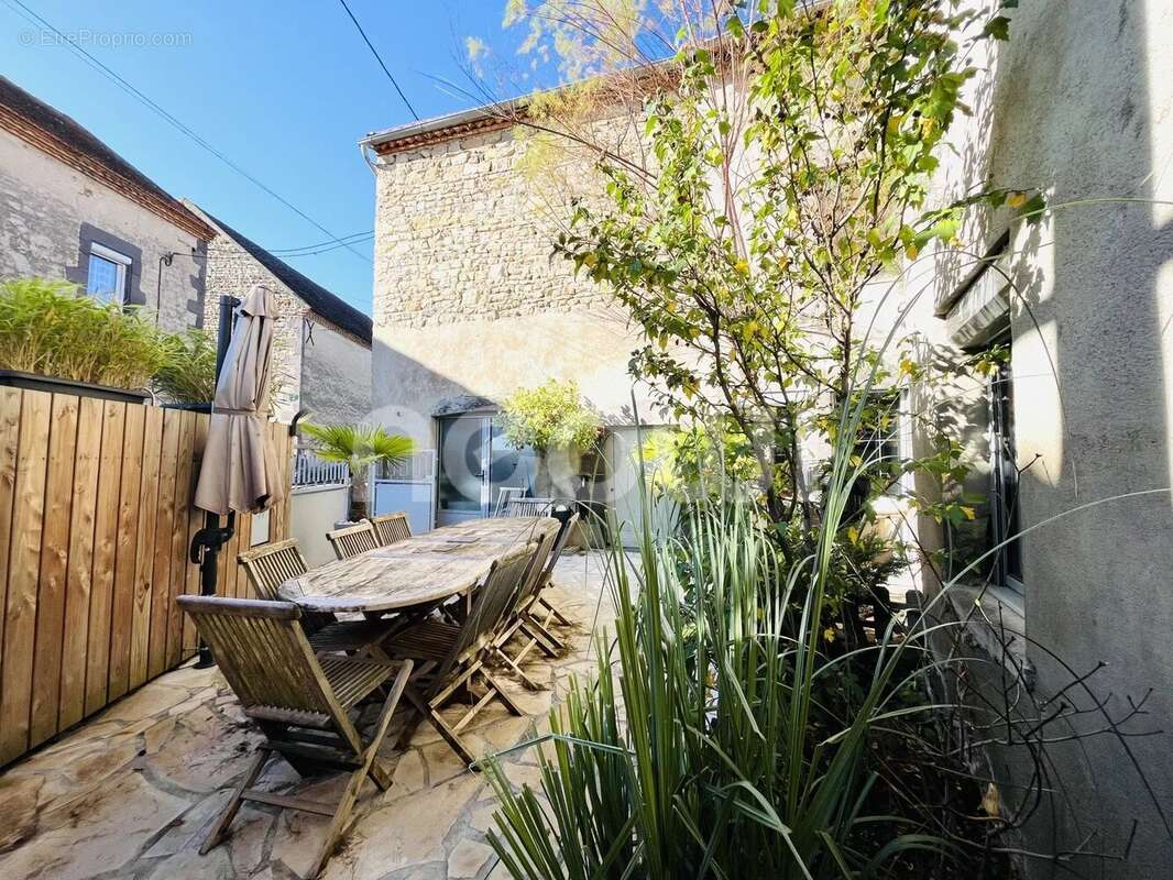 Maison à BEAUREGARD-VENDON