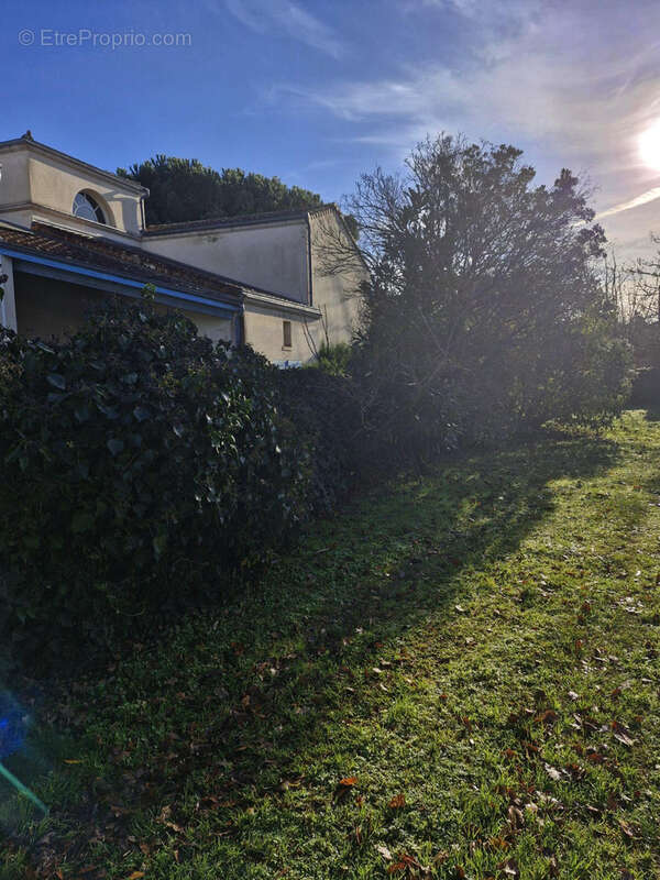 Appartement à MESCHERS-SUR-GIRONDE