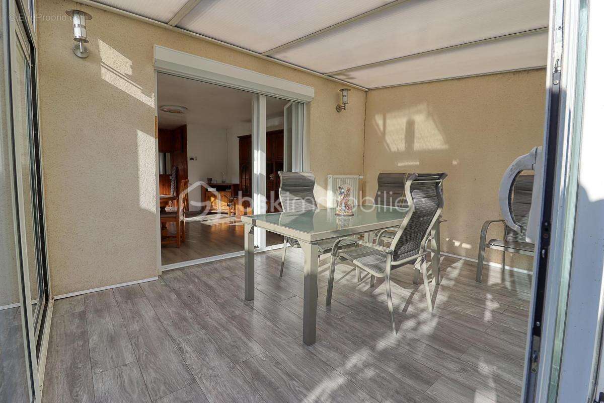 Maison à FEUQUIERES