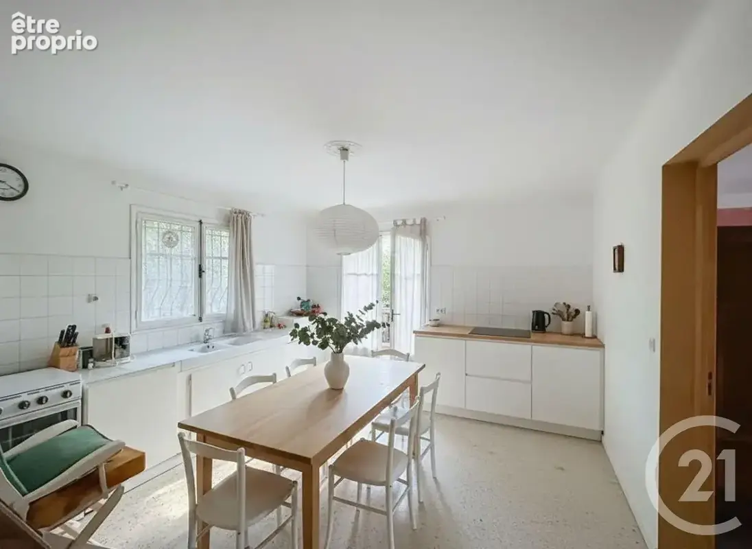 Maison 138 m² à Roquefort-Les-Pins  - photo 18