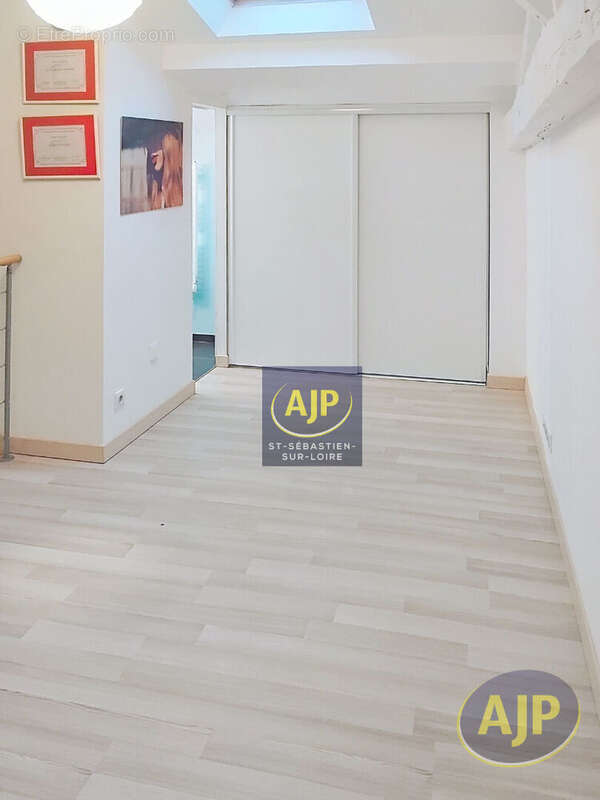 Maison à SAINT-SEBASTIEN-SUR-LOIRE