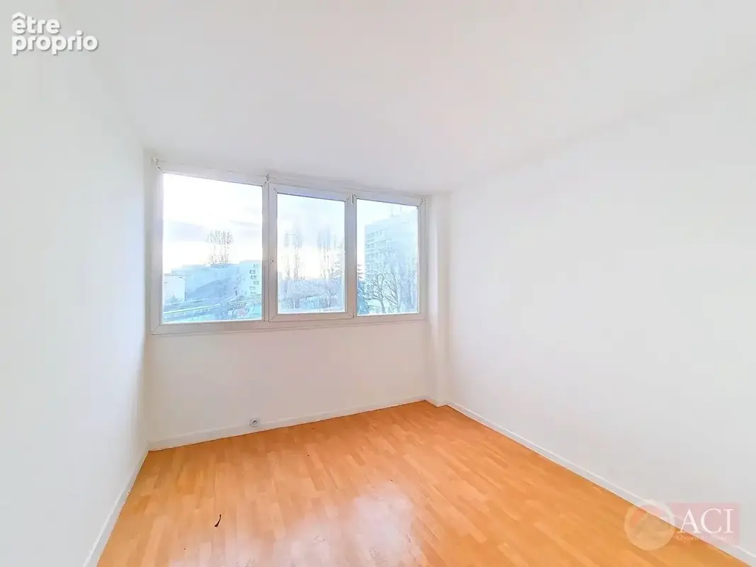 Appartement Saint Denis 4 pièce(s) 76.16 m2 - photo 5
