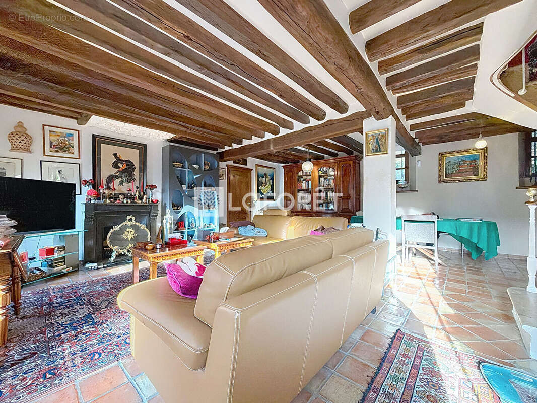 Maison à YERRES