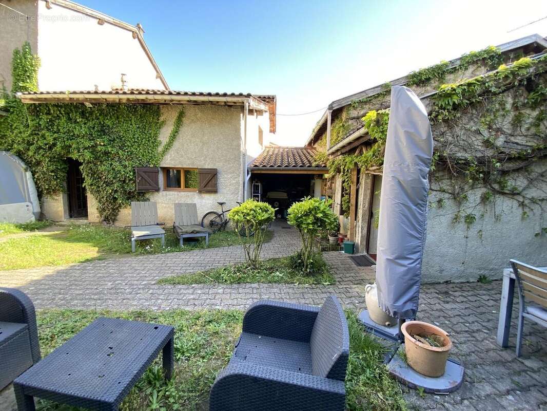 Photo 4 - Maison à REYRIEUX