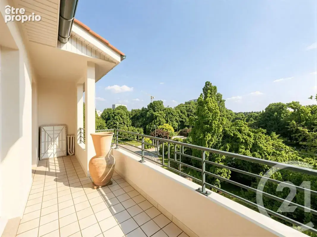 Appartement 88 m² à Venissieux  - photo 18