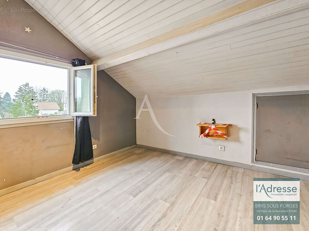 Maison à VAUGRIGNEUSE