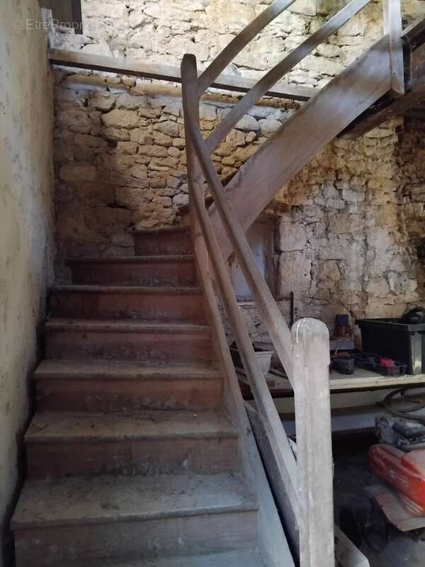 Maison à MONSEGUR